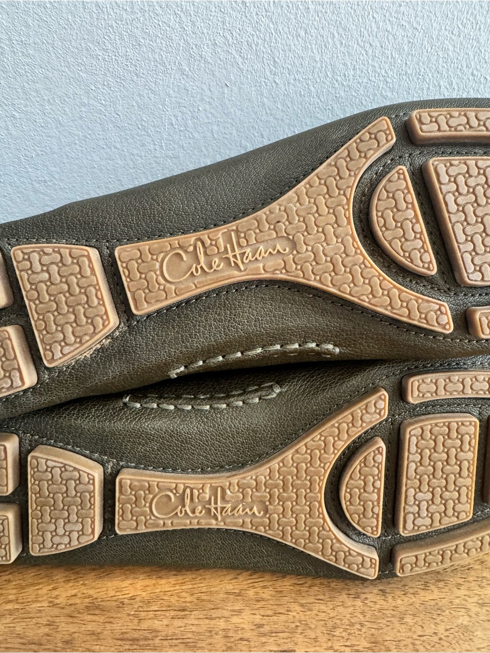 Cole Haan Leather Penny Loafer Slip On Driving Shoes Moccasin Style Women’s 9 - Picture 8 of 9